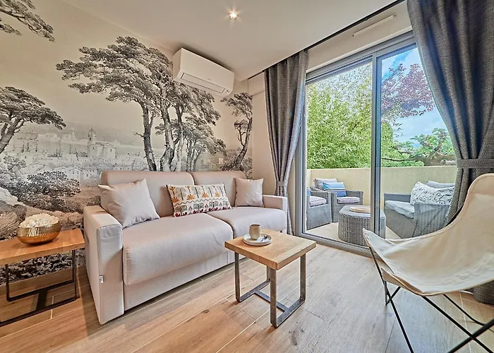 Апартаменти L'escale-appartement Saint-tropez-4 Personnes- Piscine-garage Сен-Тропе